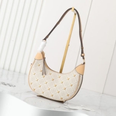 Tory Burch Hobo Bags